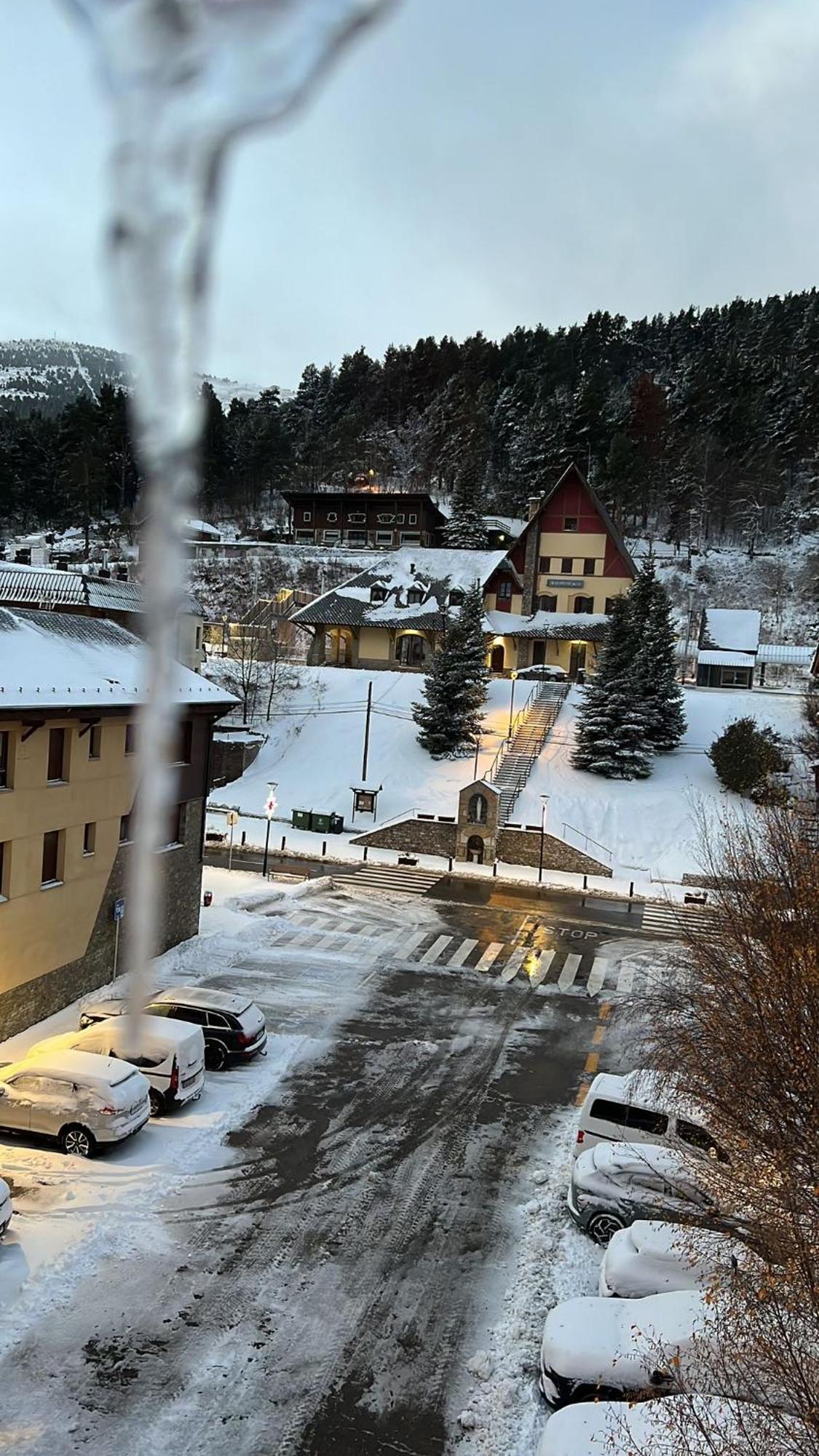 Duplex La Molina A 5 Minutos De Las Pistas De Esqui Eksteriør bilde